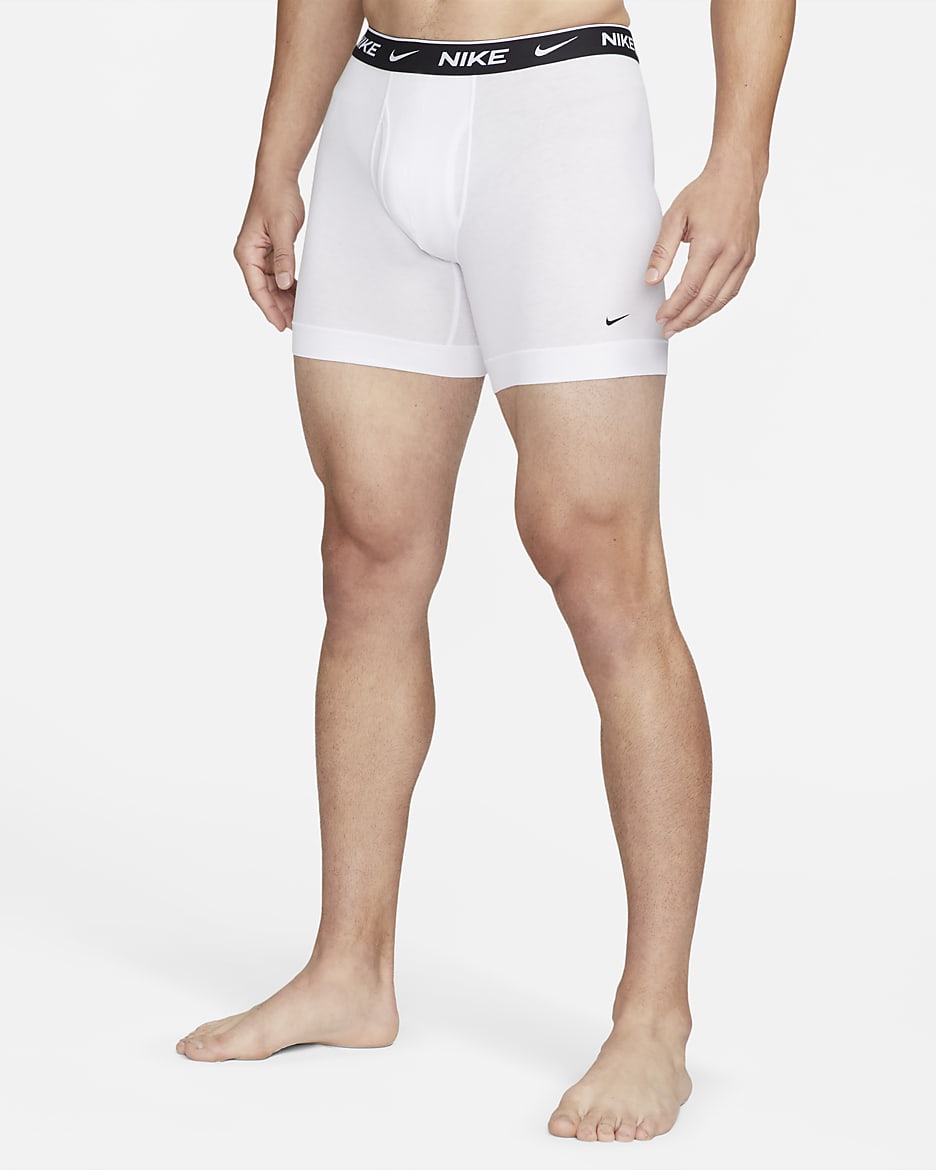 Nike Dri-FIT Essential Cotton Stretch Men's Boxer Briefs (3 Nike Dri-FIT Essential Cotton Stretch Men's Boxer Briefs (3